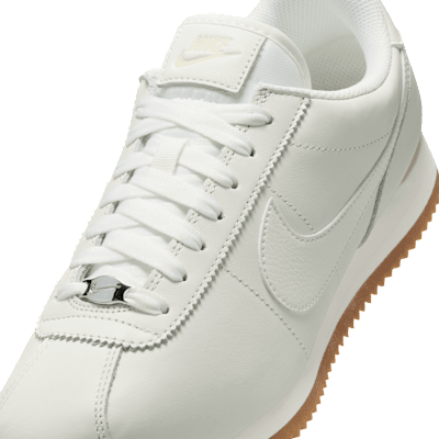 Nike Cortez SE Women's Shoes. Nike JP